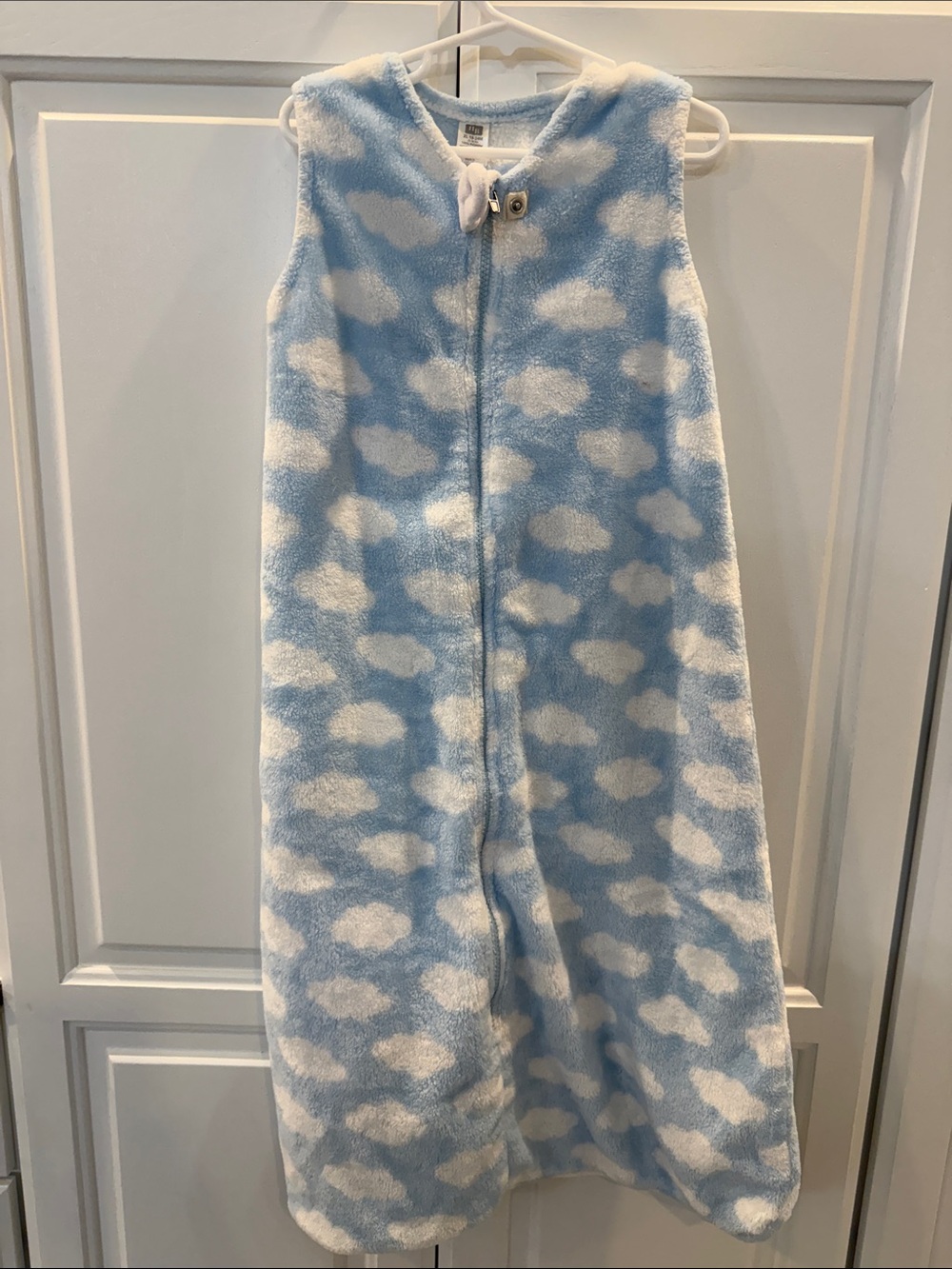 Cloud-Print Cozy Kids Sleep Sack – Light Blue